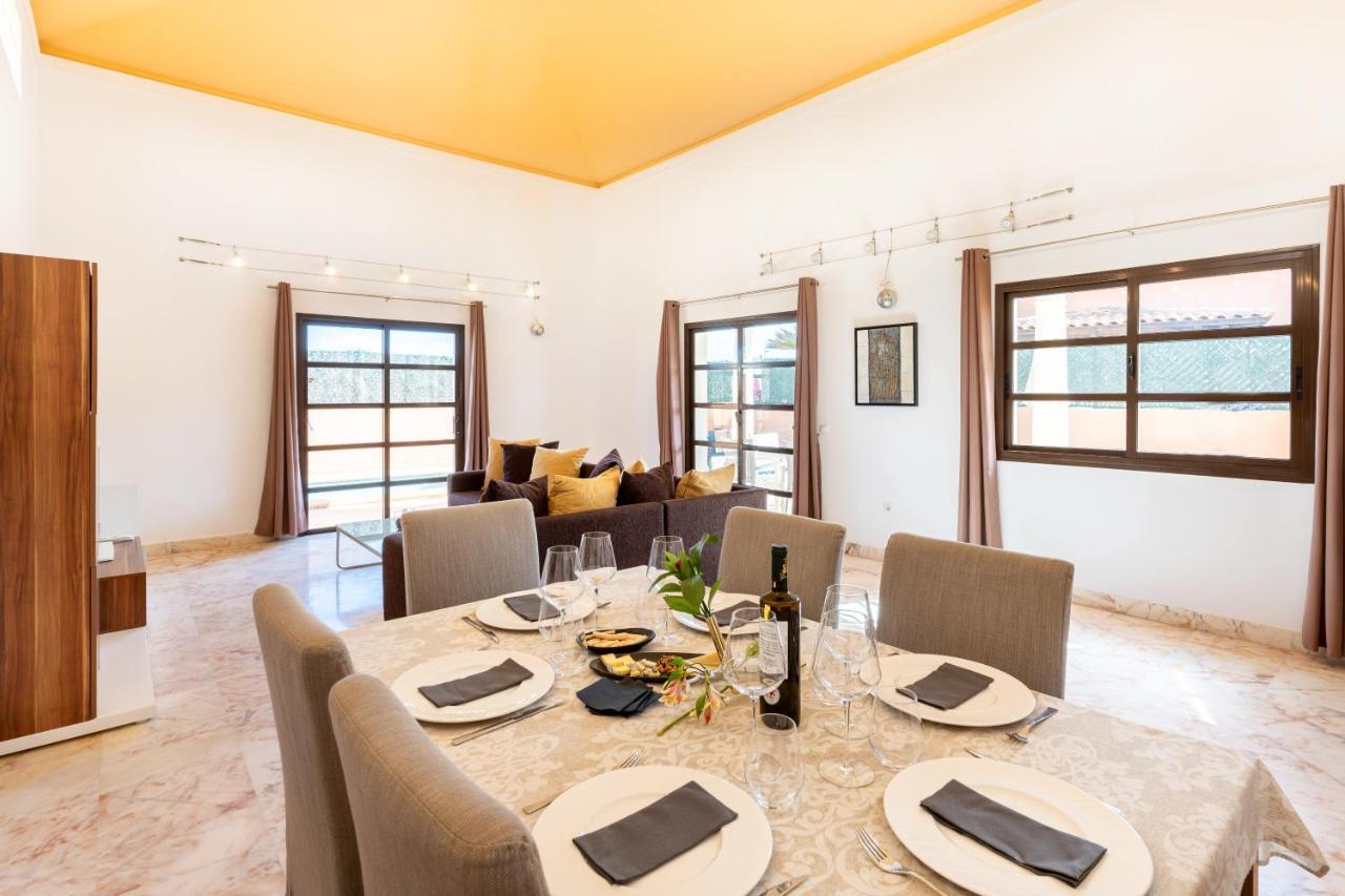 Villa Serenity Private Pool Corralejo By Holidays Home Exterior foto