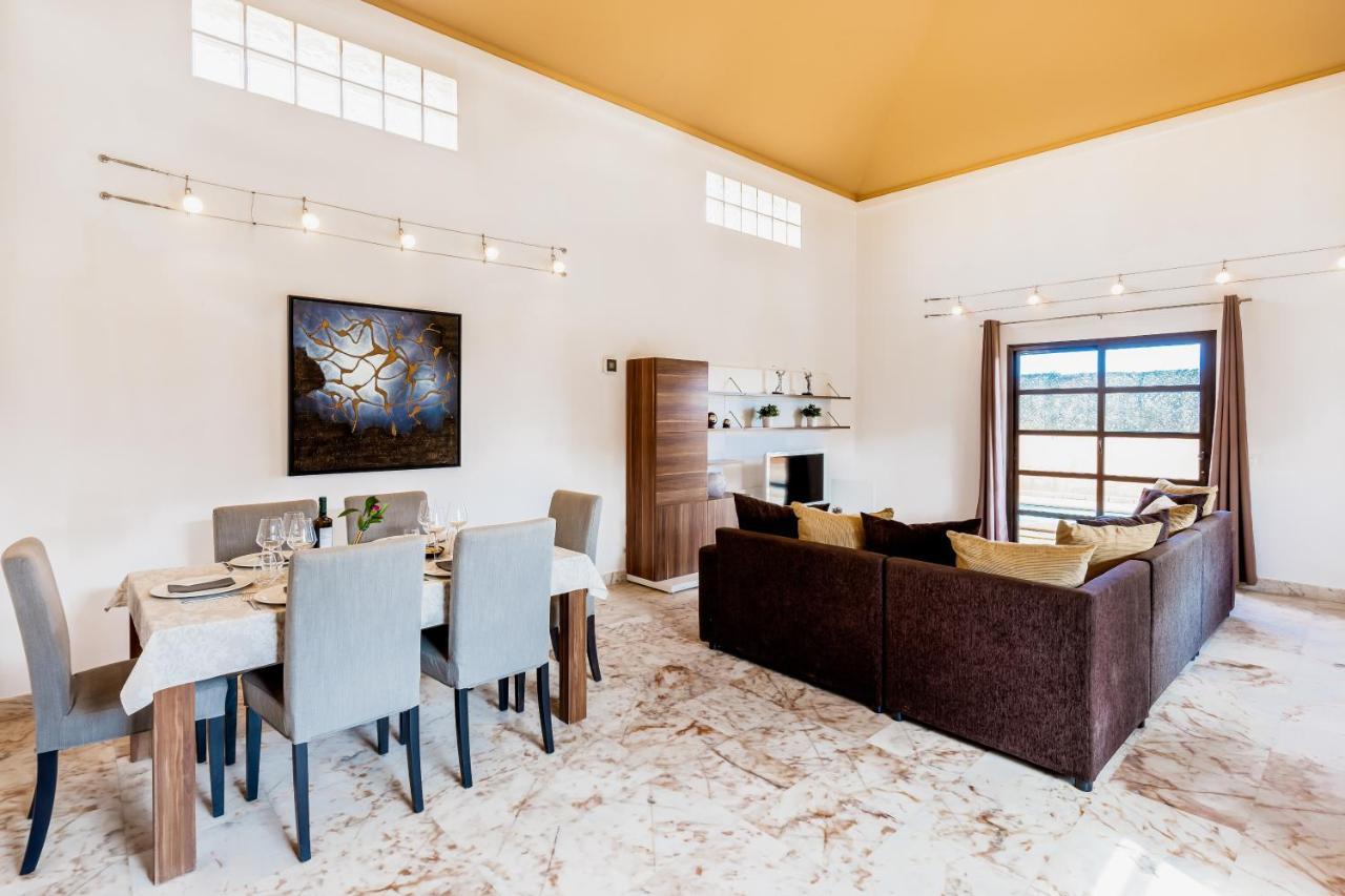 Villa Serenity Private Pool Corralejo By Holidays Home Exterior foto
